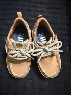 Sperry Kids Light Brown/Tan Lace-Up Moccasins